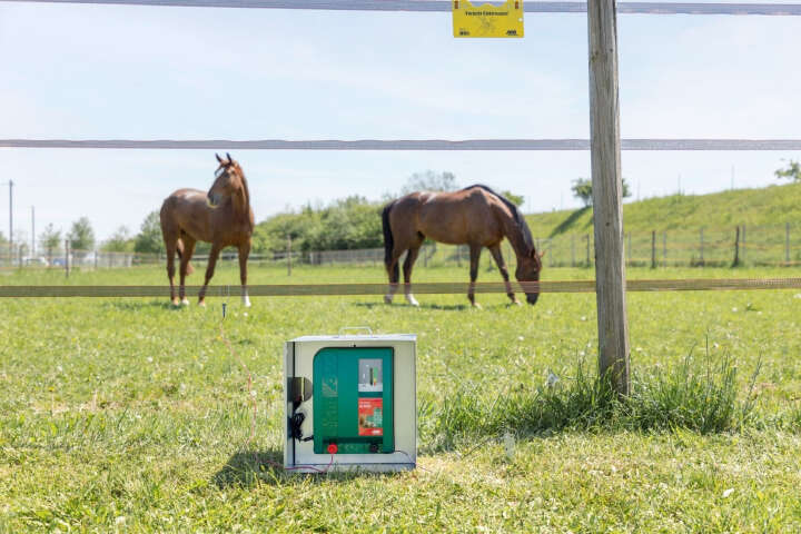 AKO Weidezaungerät Mobil Power XI 8000